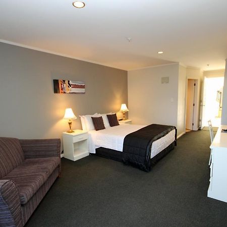 Champers Motor Inn Lower Hutt Dış mekan fotoğraf