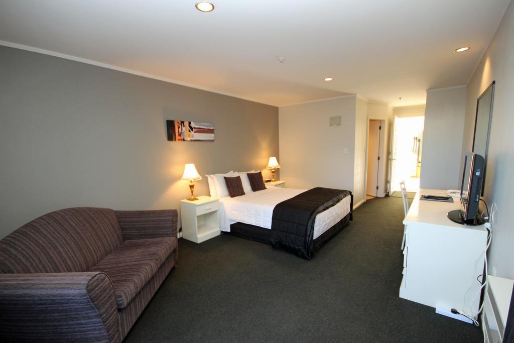 Champers Motor Inn Lower Hutt Dış mekan fotoğraf