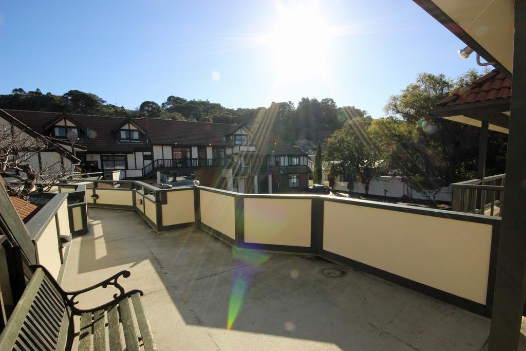 Champers Motor Inn Lower Hutt Dış mekan fotoğraf