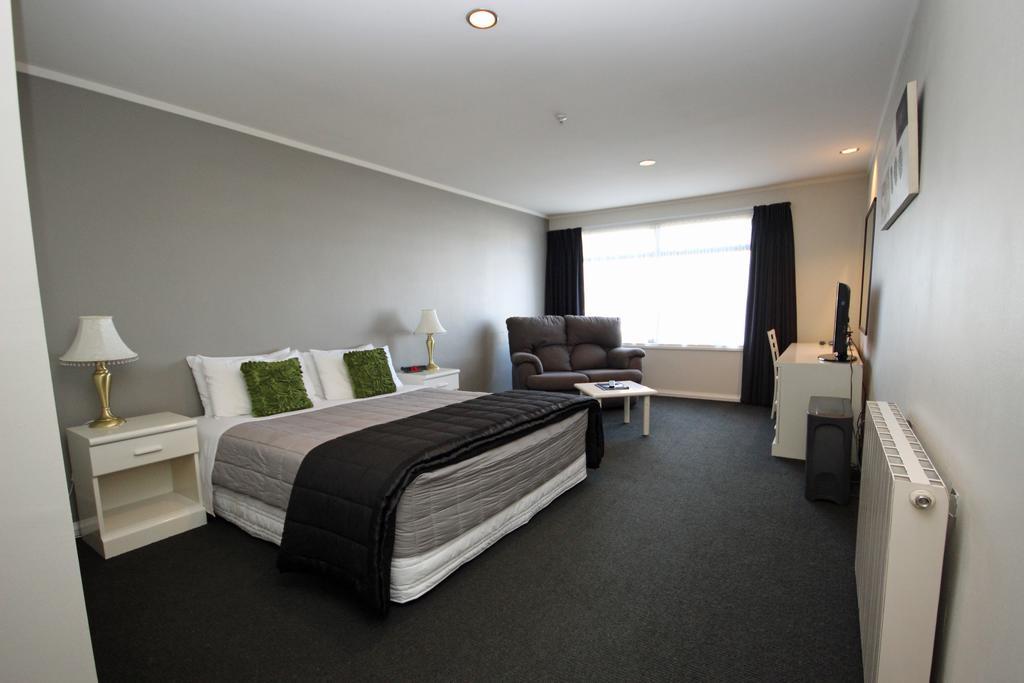 Champers Motor Inn Lower Hutt Dış mekan fotoğraf
