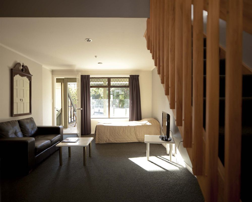 Champers Motor Inn Lower Hutt Dış mekan fotoğraf
