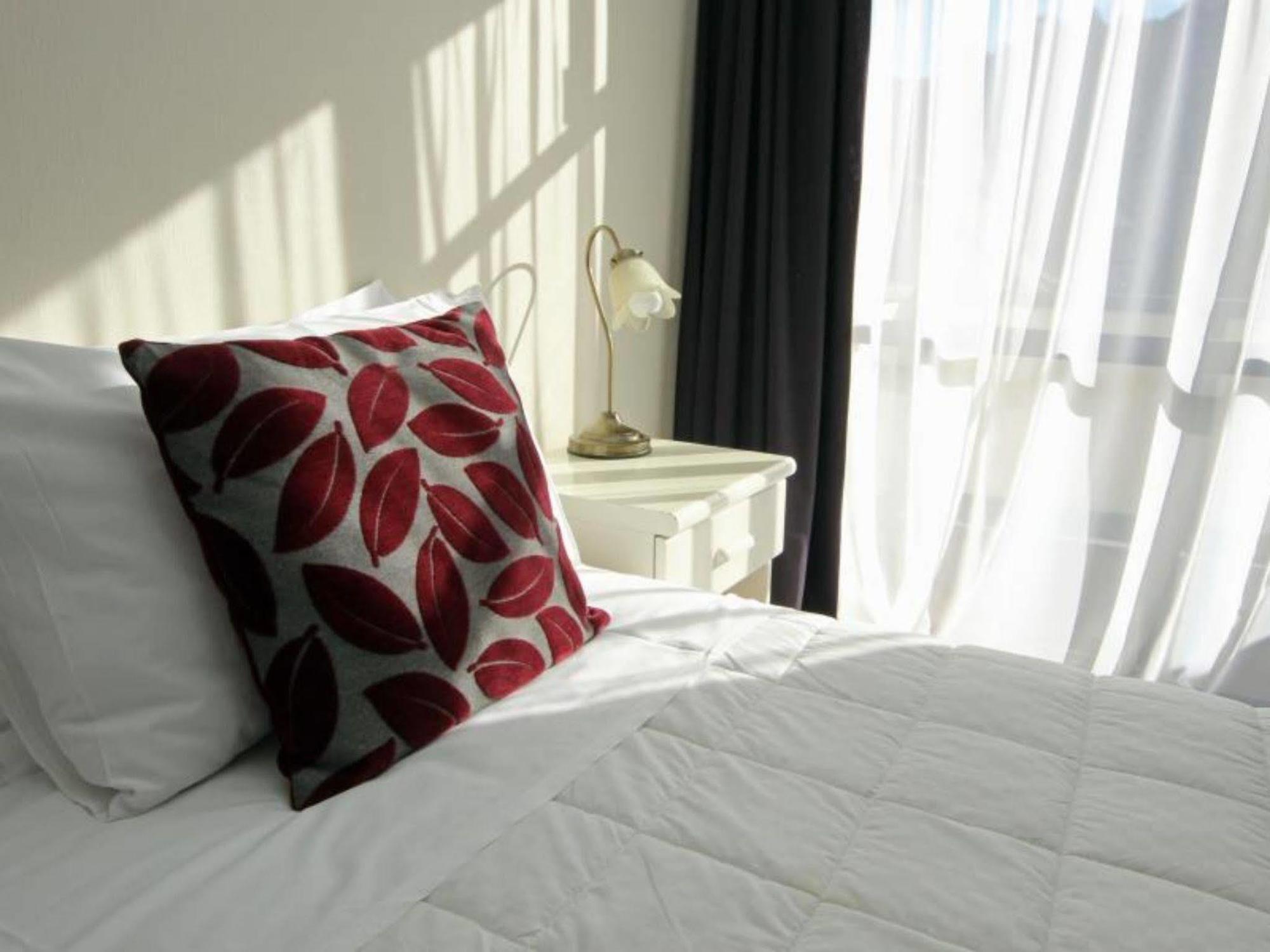 Champers Motor Inn Lower Hutt Dış mekan fotoğraf