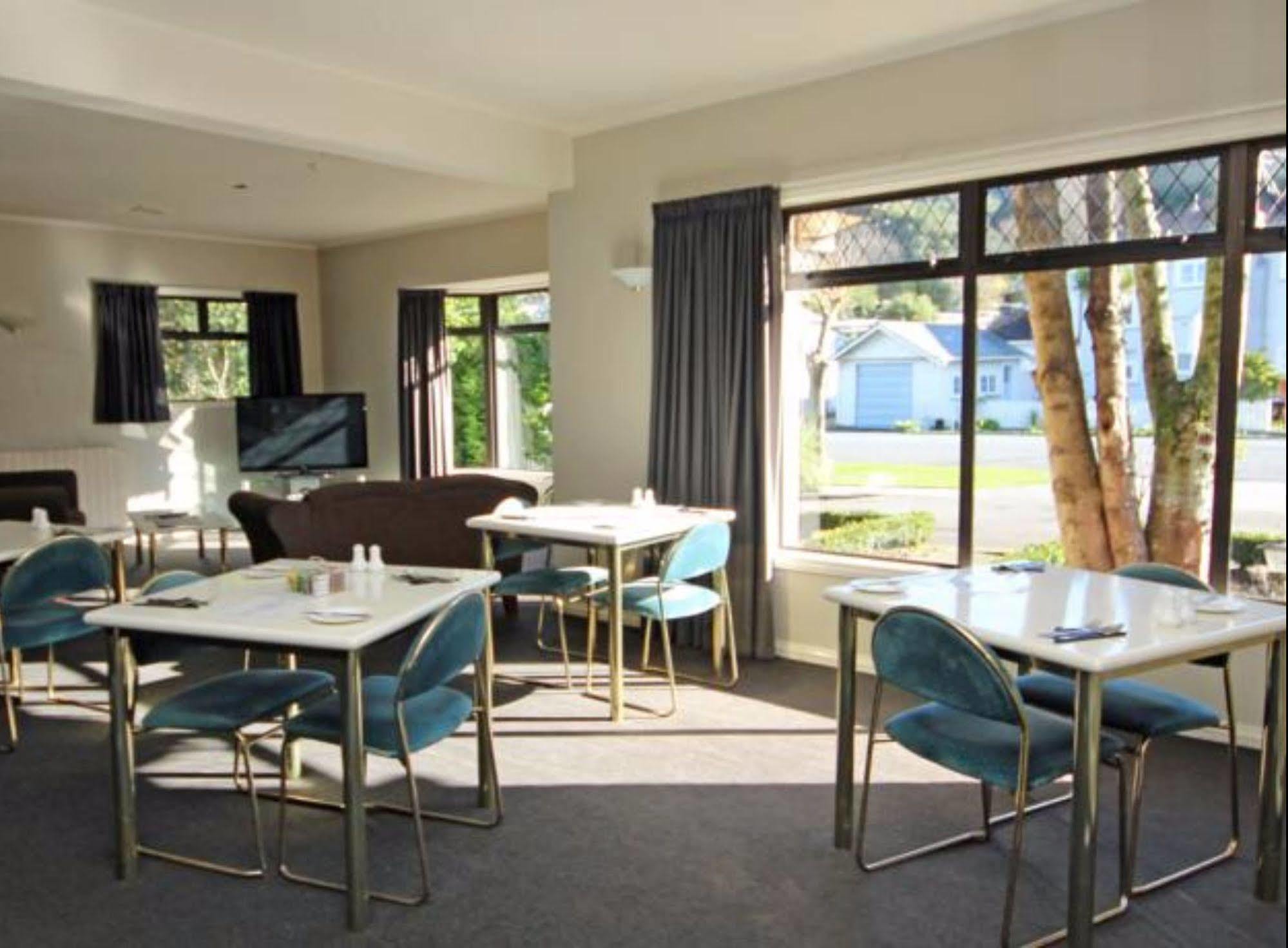 Champers Motor Inn Lower Hutt Dış mekan fotoğraf