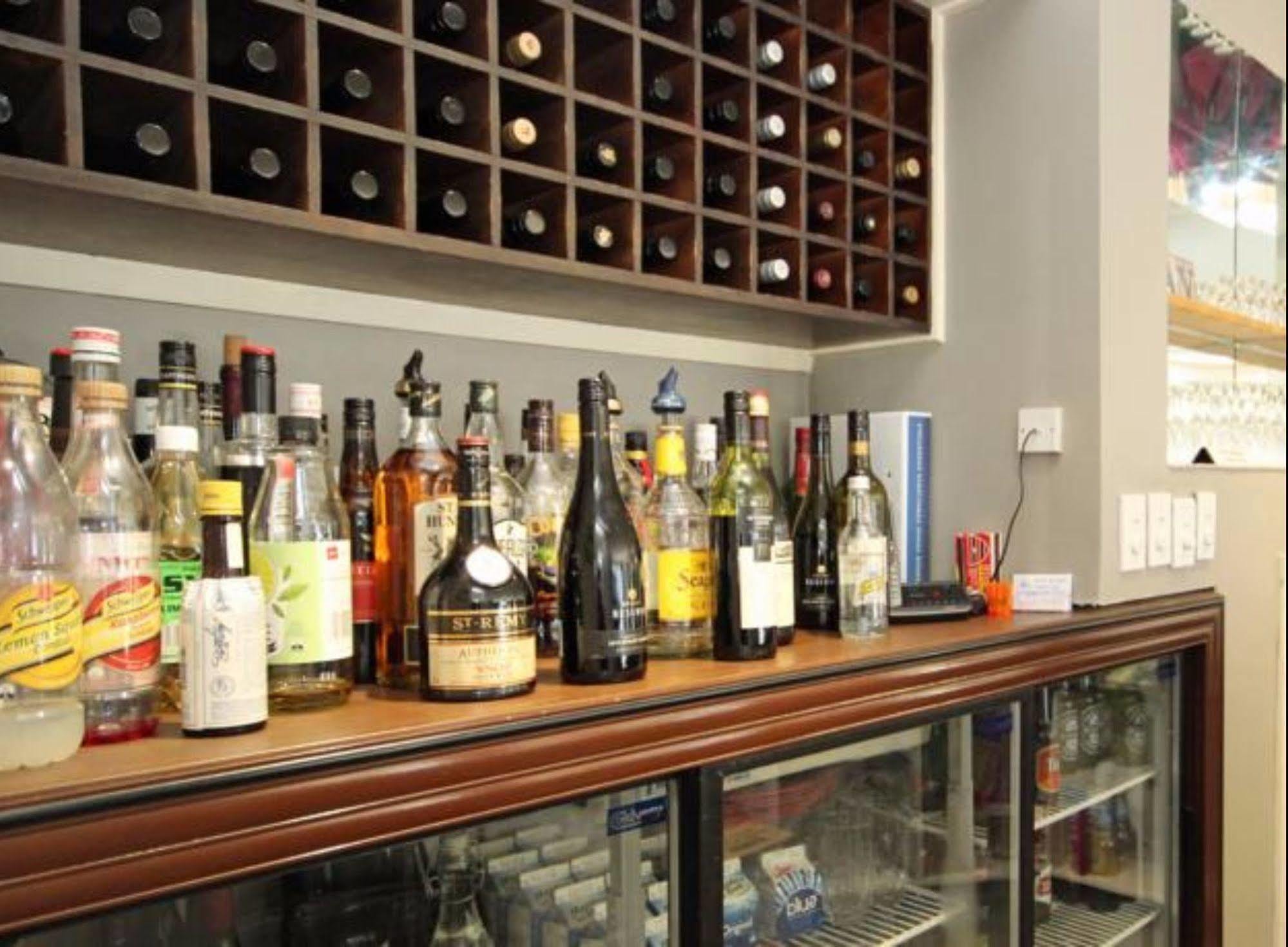 Champers Motor Inn Lower Hutt Dış mekan fotoğraf
